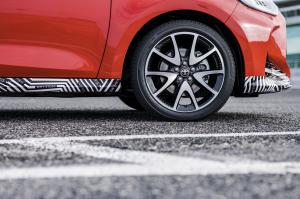 Toyota Yaris Hybrid 2020 года  (WW)
